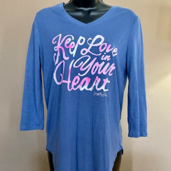Quarter Sleeve Periwinkle Graphic Tee - Picture 1 of 3